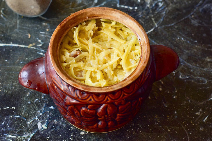 Potato babka in pots - a tasty and juicy dish