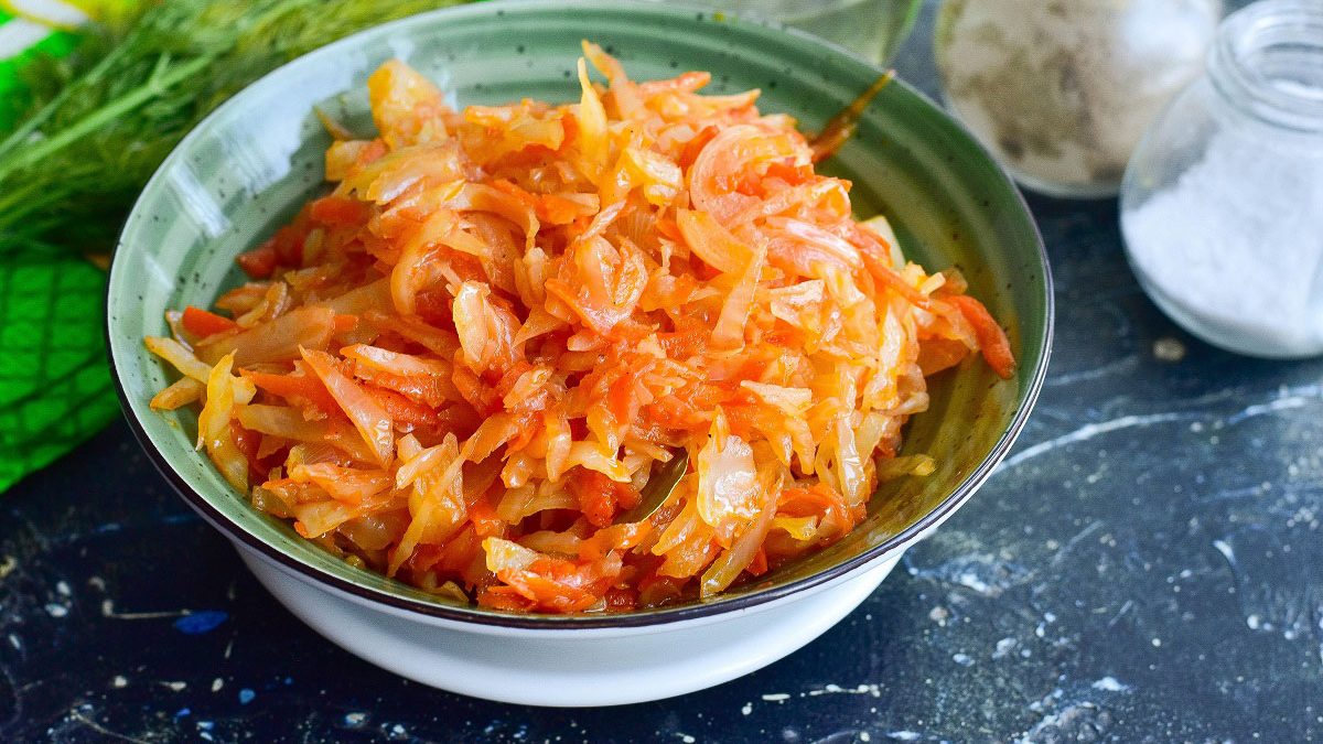 Stewed cabbage “Like in the dining room” – easy to prepare and very tasty