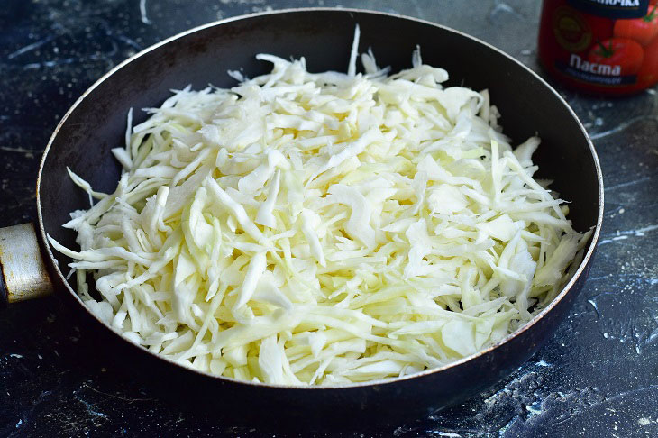 Stewed cabbage "Like in the dining room" - easy to prepare and very tasty