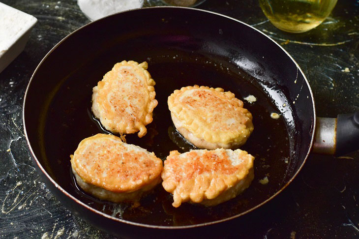 Cutlets "Royal Fingers" - festive and original