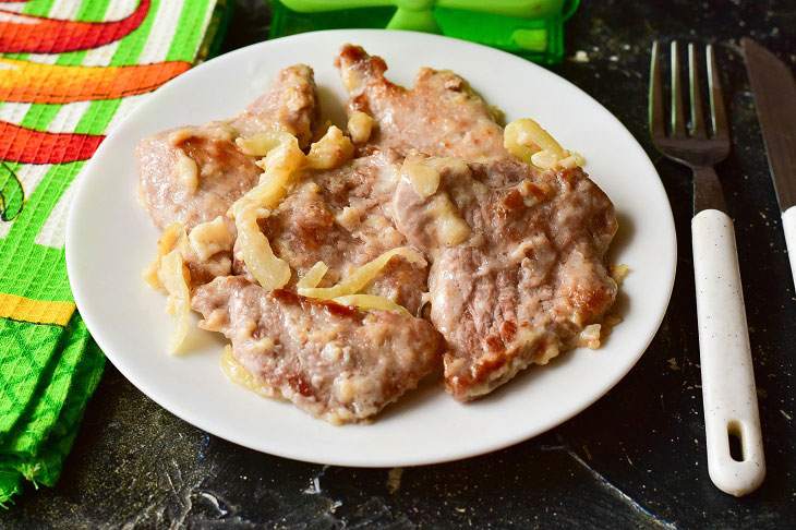 Pork Schnelklops - a delicious German dish