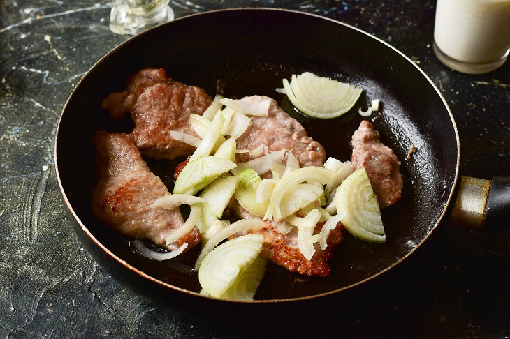 Pork Schnelklops - a delicious German dish