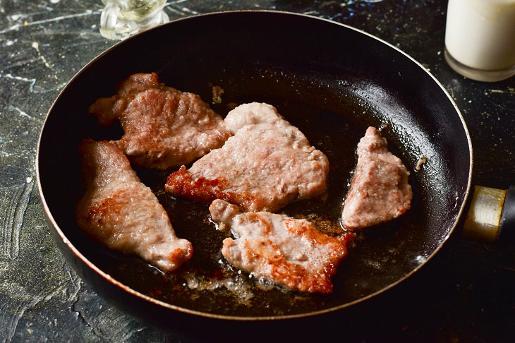 Pork Schnelklops - a delicious German dish