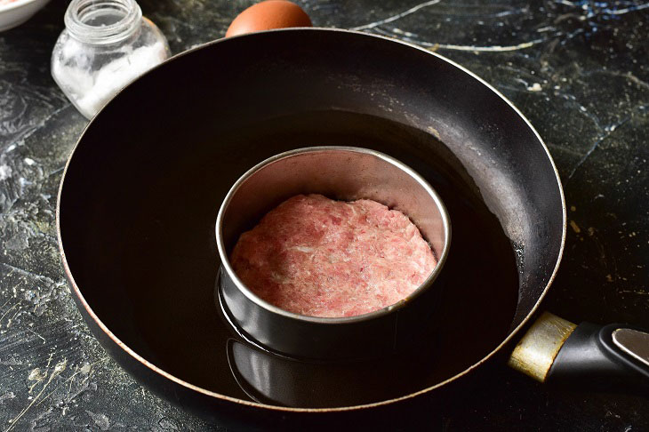 Hamburg style pork steak - an original meat dish