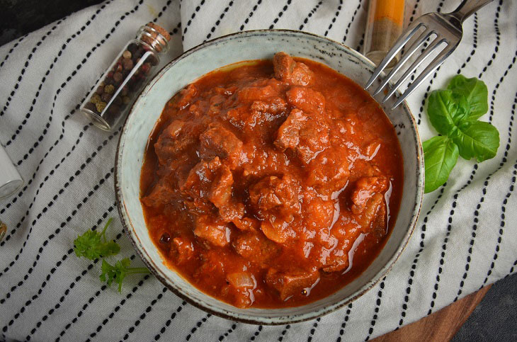 Viennese beef goulash - a soft and tender meat dish