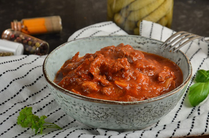 Viennese beef goulash - a soft and tender meat dish