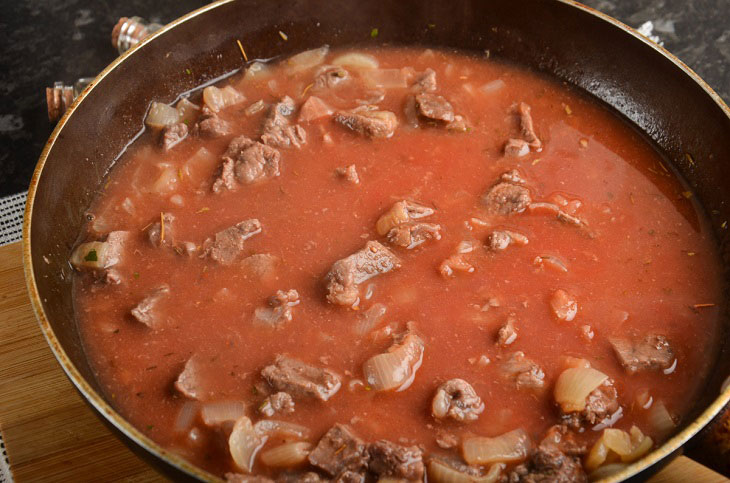 Viennese beef goulash - a soft and tender meat dish