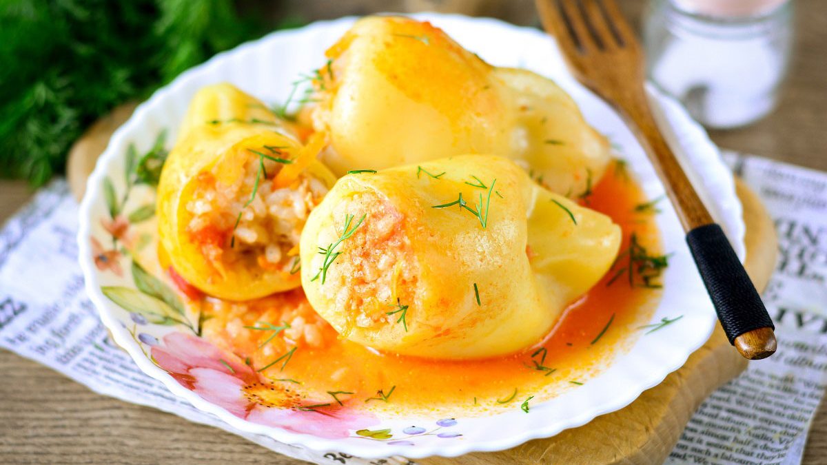 Moldavian stuffed peppers – a juicy and aromatic dish