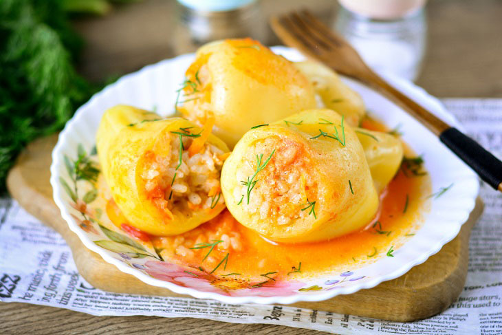 Moldavian stuffed peppers - a juicy and aromatic dish