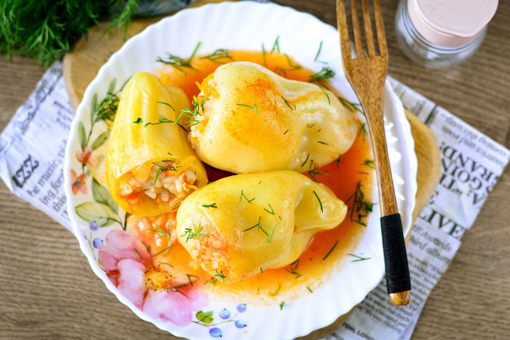 Moldavian stuffed peppers - a juicy and aromatic dish