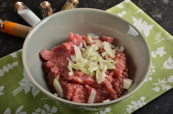 Stacks of minced meat with potatoes - beautiful, fragrant and tasty