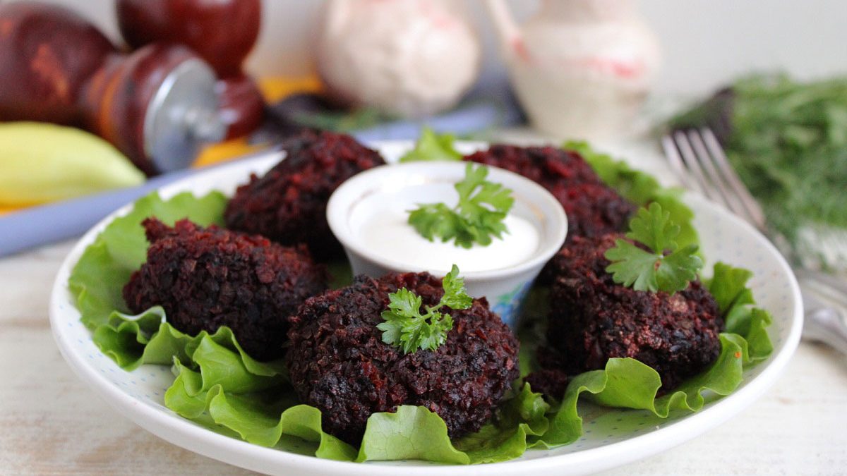 Beetroot hedgehogs – a delicious vegetable dish
