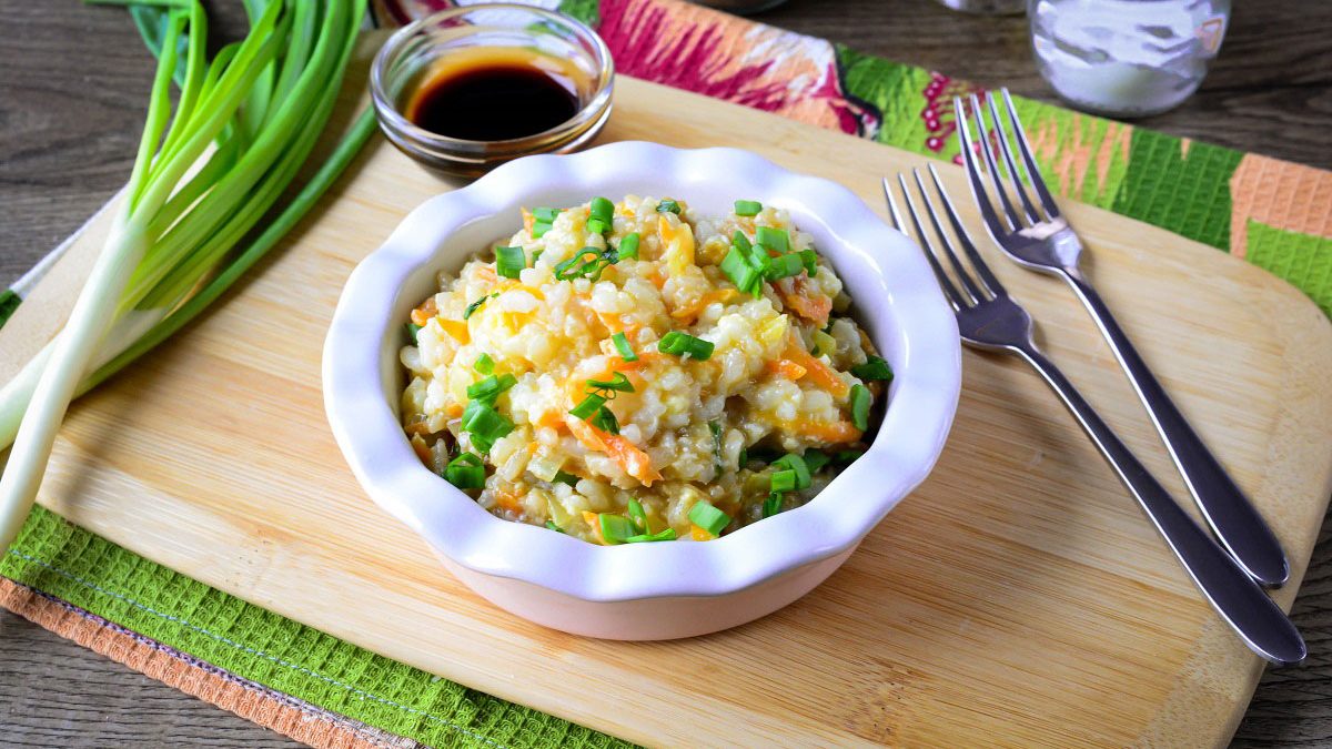 Pilaf in Chinese – an interesting dish of simple products