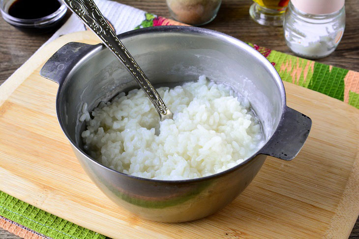 Pilaf in Chinese - an interesting dish of simple products