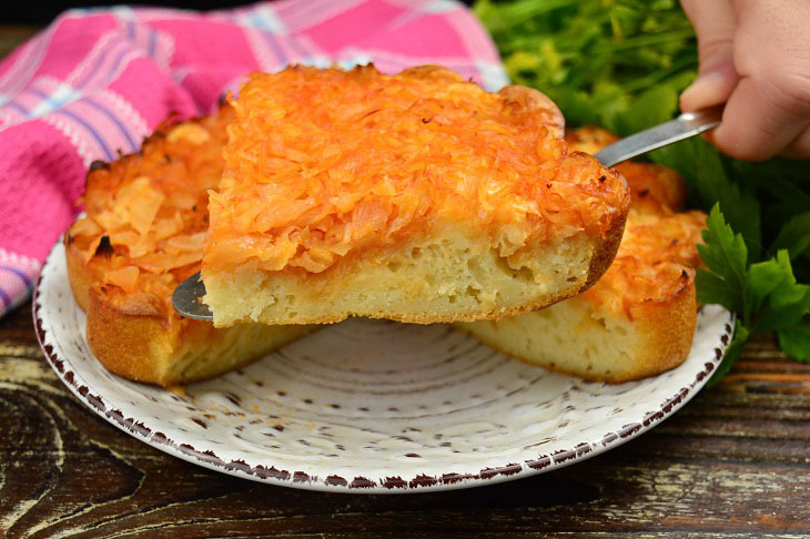 Pie with cabbage "Quick" - a delicious, satisfying and successful recipe