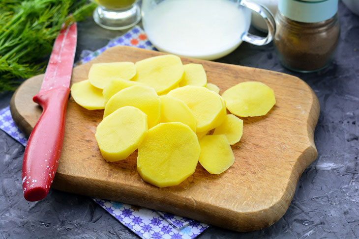Princely potatoes - a fragrant and satisfying dish