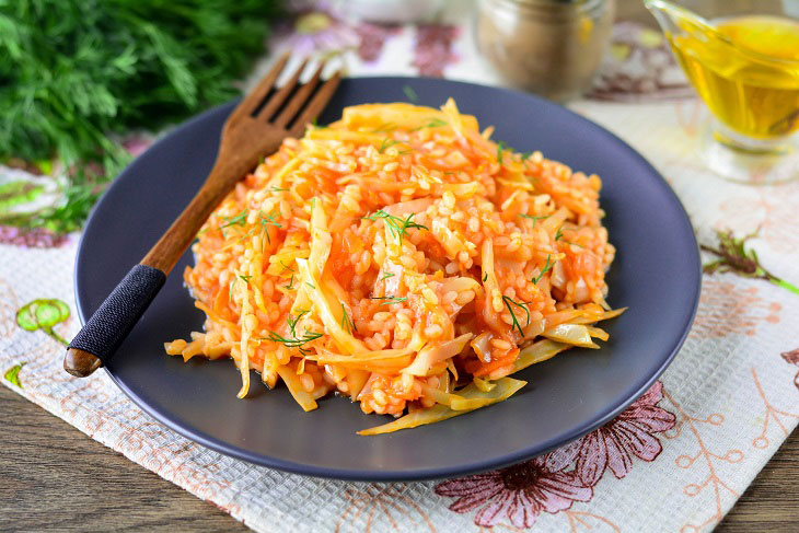 Rice with cabbage "Lachanorizo" - a popular Greek dish