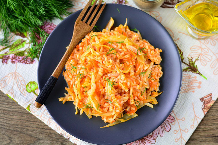 Rice with cabbage "Lachanorizo" - a popular Greek dish