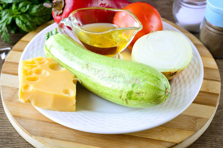 Vegetable julienne in the oven - a tasty and fragrant dish