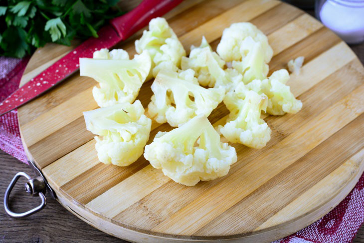 Alu Gobi Vegetable Dish - Delicious Indian Recipe