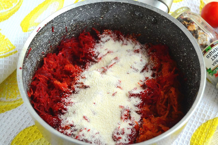 Tender beet and carrot cutlets - a healthy and tasty dish