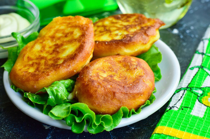 Potato cutlets with cheese - an interesting quick snack