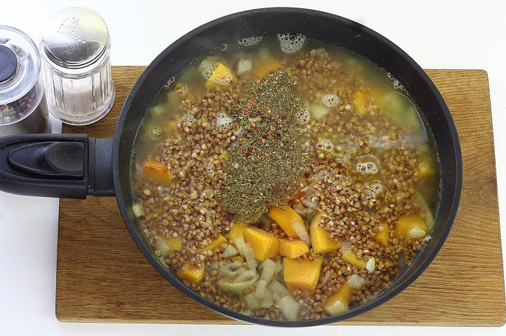 Buckwheat with pumpkin - a tasty, healthy and satisfying side dish