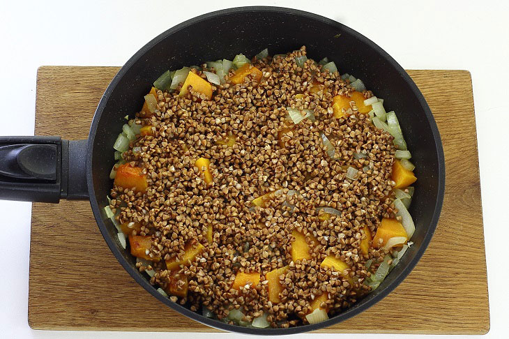 Buckwheat with pumpkin - a tasty, healthy and satisfying side dish