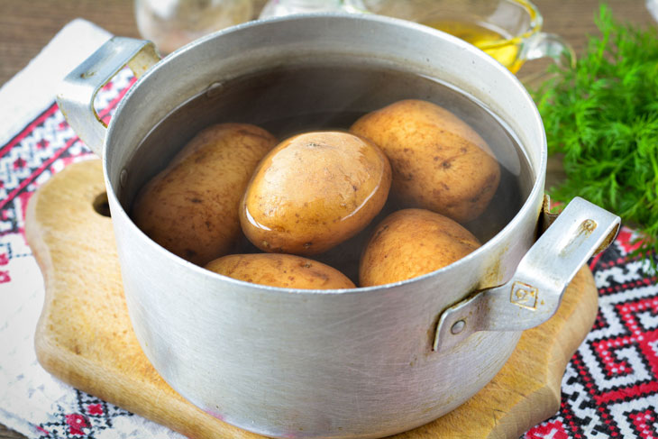 Potato boats with mushrooms and cheese - the perfect vegetable dish for the holiday