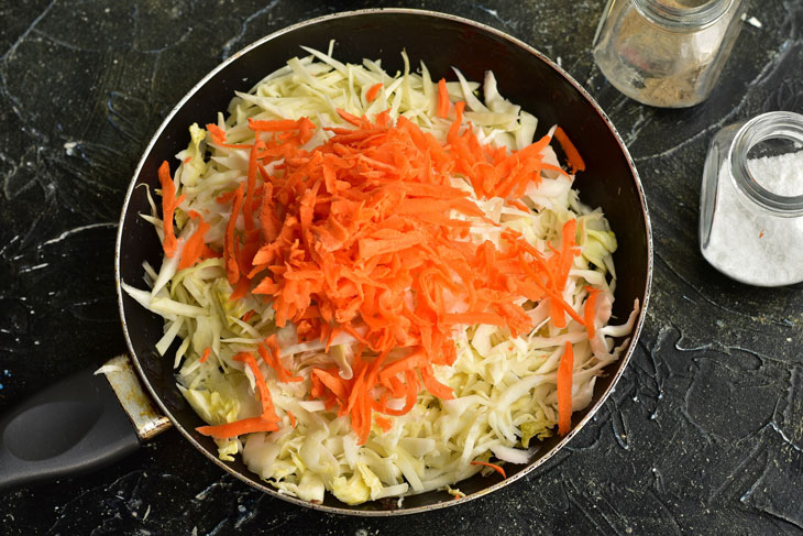 Cabbage casserole with cheese - a delicious vegetable dish