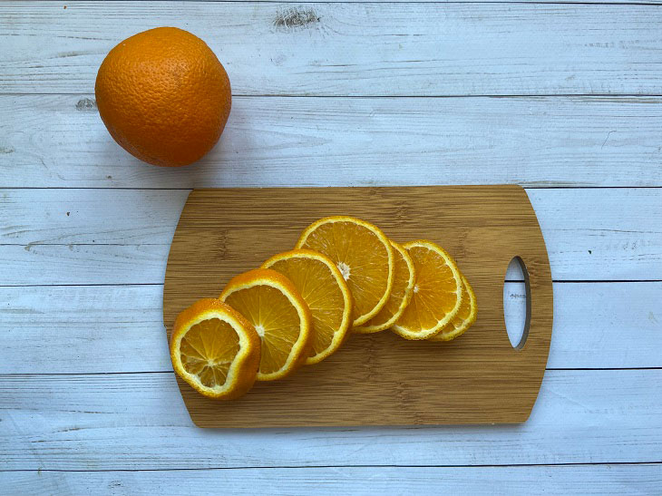 Quick pie with oranges - very beautiful and spectacular pastries