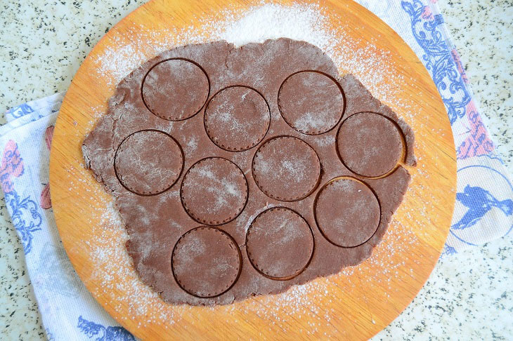 Homemade Oreo Cookies - Delicious and Easy Recipe