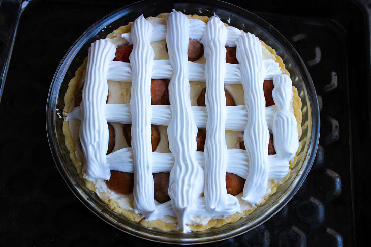 Shortcrust pastry pie with cottage cheese - a very tasty recipe