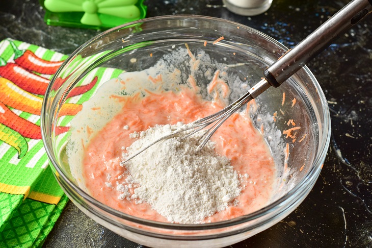 Carrot cake on kefir - soft, tasty and elegant