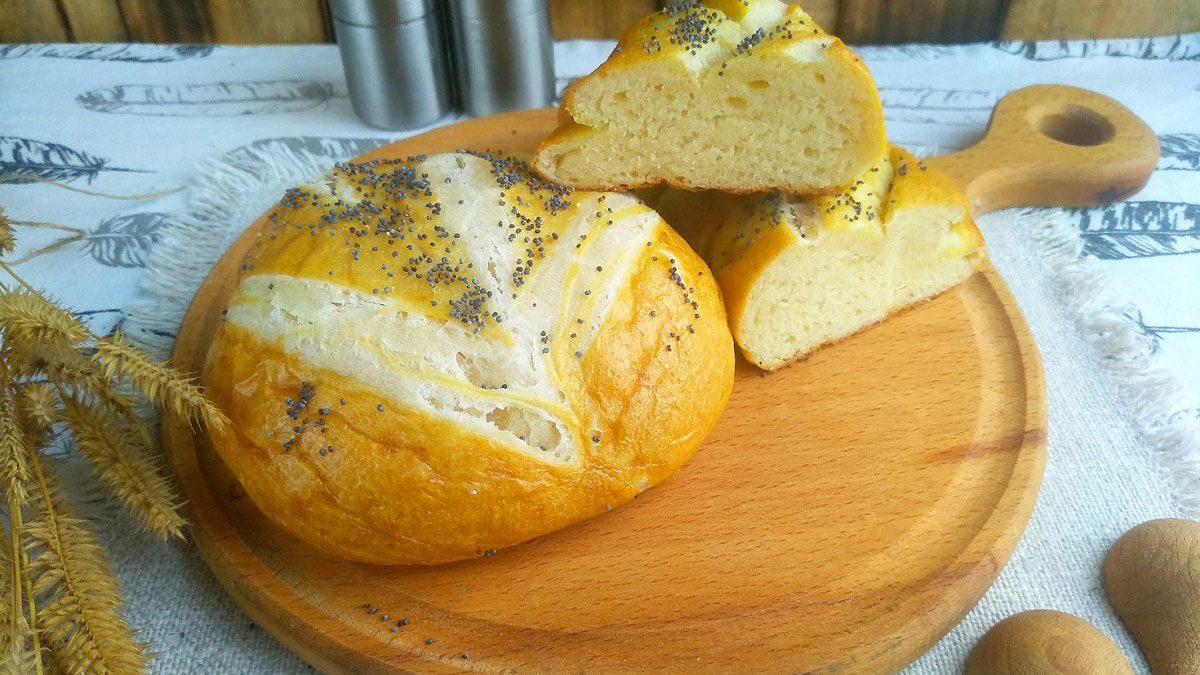 Homemade boiled bread – crispy and fragrant