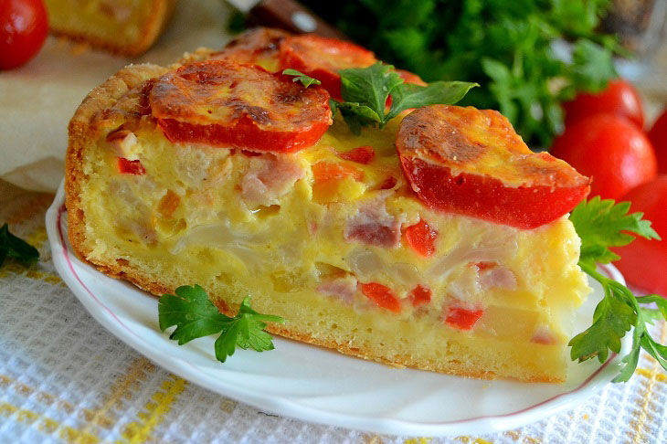 Quiche with cauliflower and boiled pork - a delicious French pie