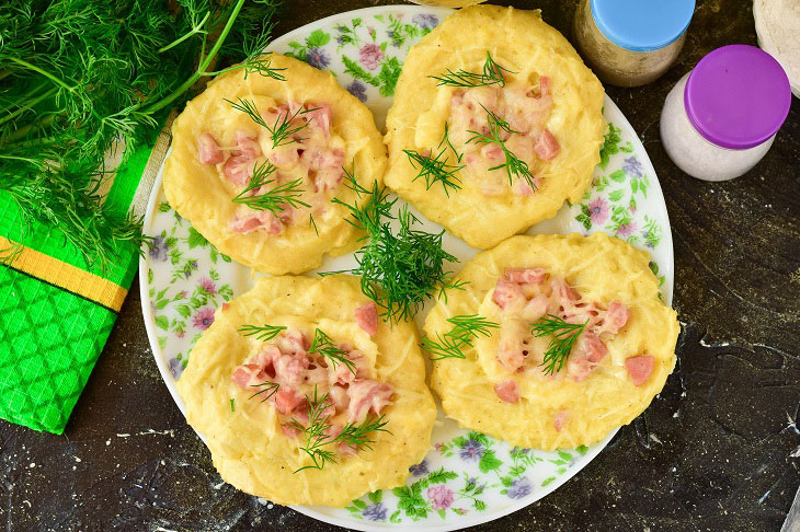 Potato fritters with sausage and cheese - original and tasty