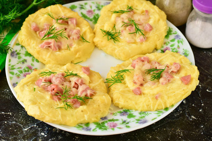 Potato fritters with sausage and cheese - original and tasty