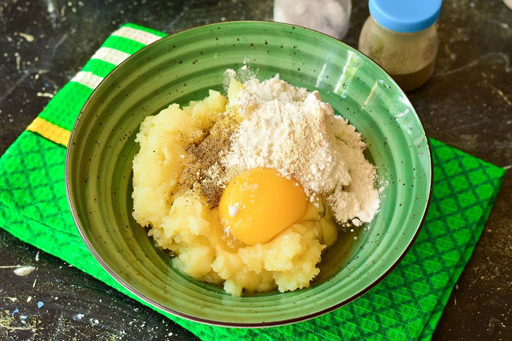 Potato fritters with sausage and cheese - original and tasty