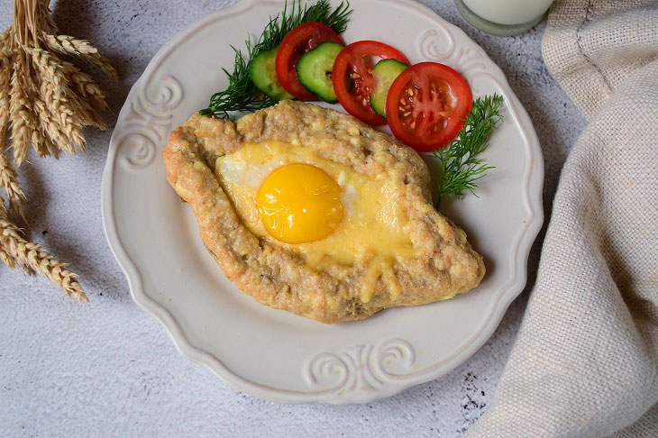 Adjarian khachapuri on oatmeal - tasty and healthy