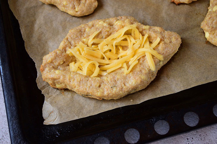 Adjarian khachapuri on oatmeal - tasty and healthy