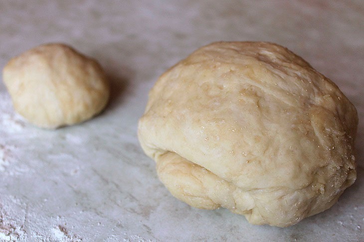 Lean yeast pie with cabbage filling - soft, juicy and delicious