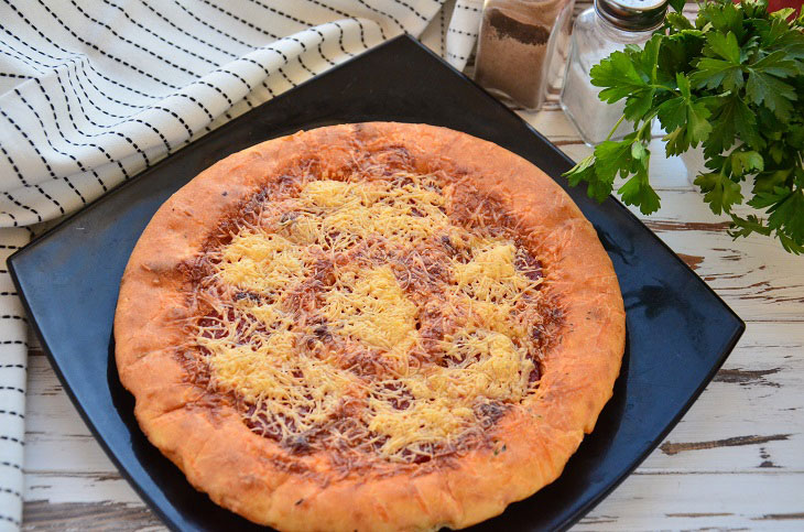 Kefir pizza with sausage in the oven - a delicious express recipe