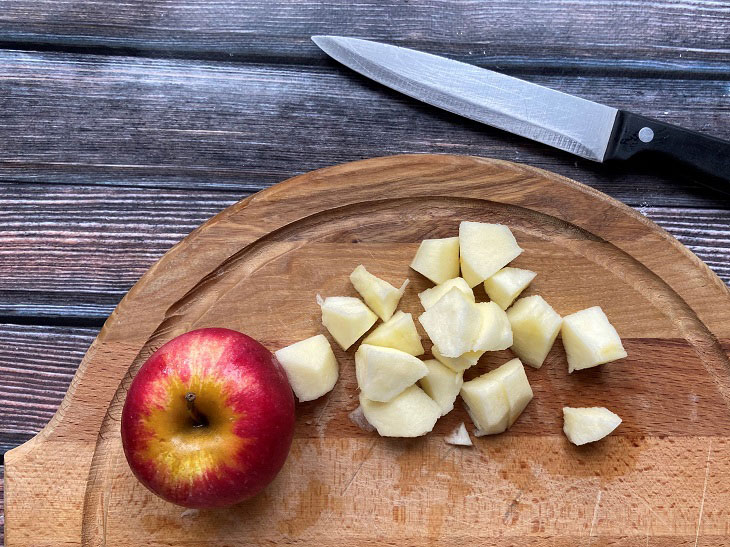 Apple pie "Snail" - simple, fast and tasty