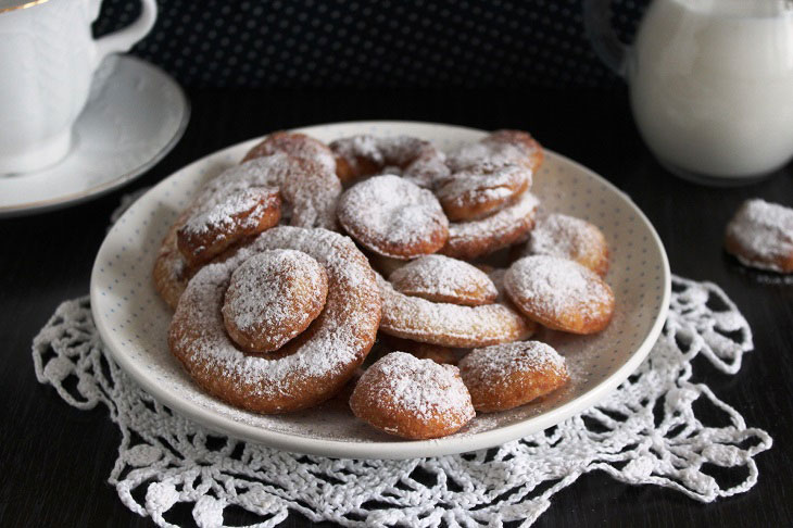 Choux pastry donuts - a simple and tasty treat