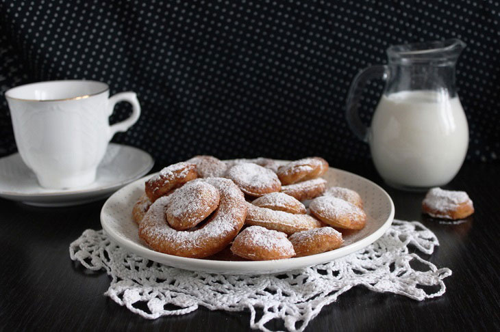 Choux pastry donuts - a simple and tasty treat