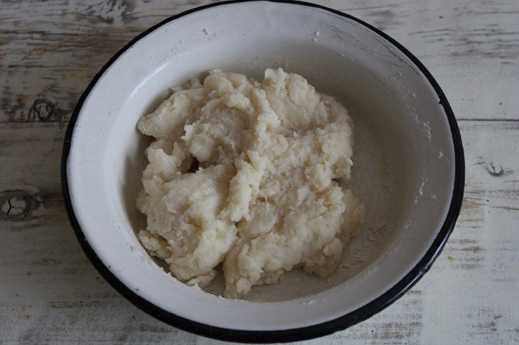 Choux pastry donuts - a simple and tasty treat