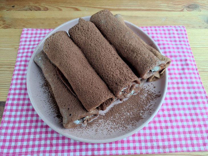 Pancakes "Tiramisu" - a delicious and festive dessert