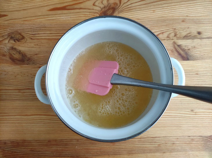 Champagne jelly - an unusual and delicious dessert