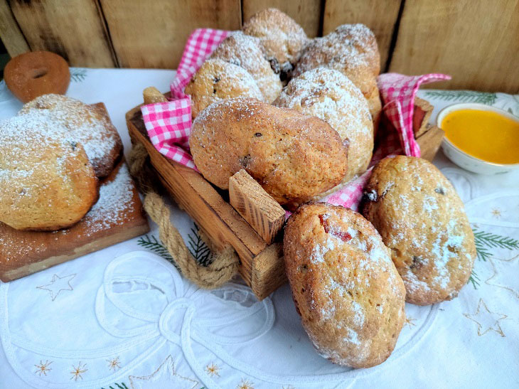 Cottage cheese stollenki - delicious and fragrant Christmas cookies